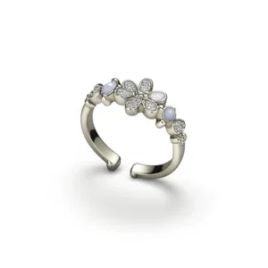 China Silver Plated Flower Ring